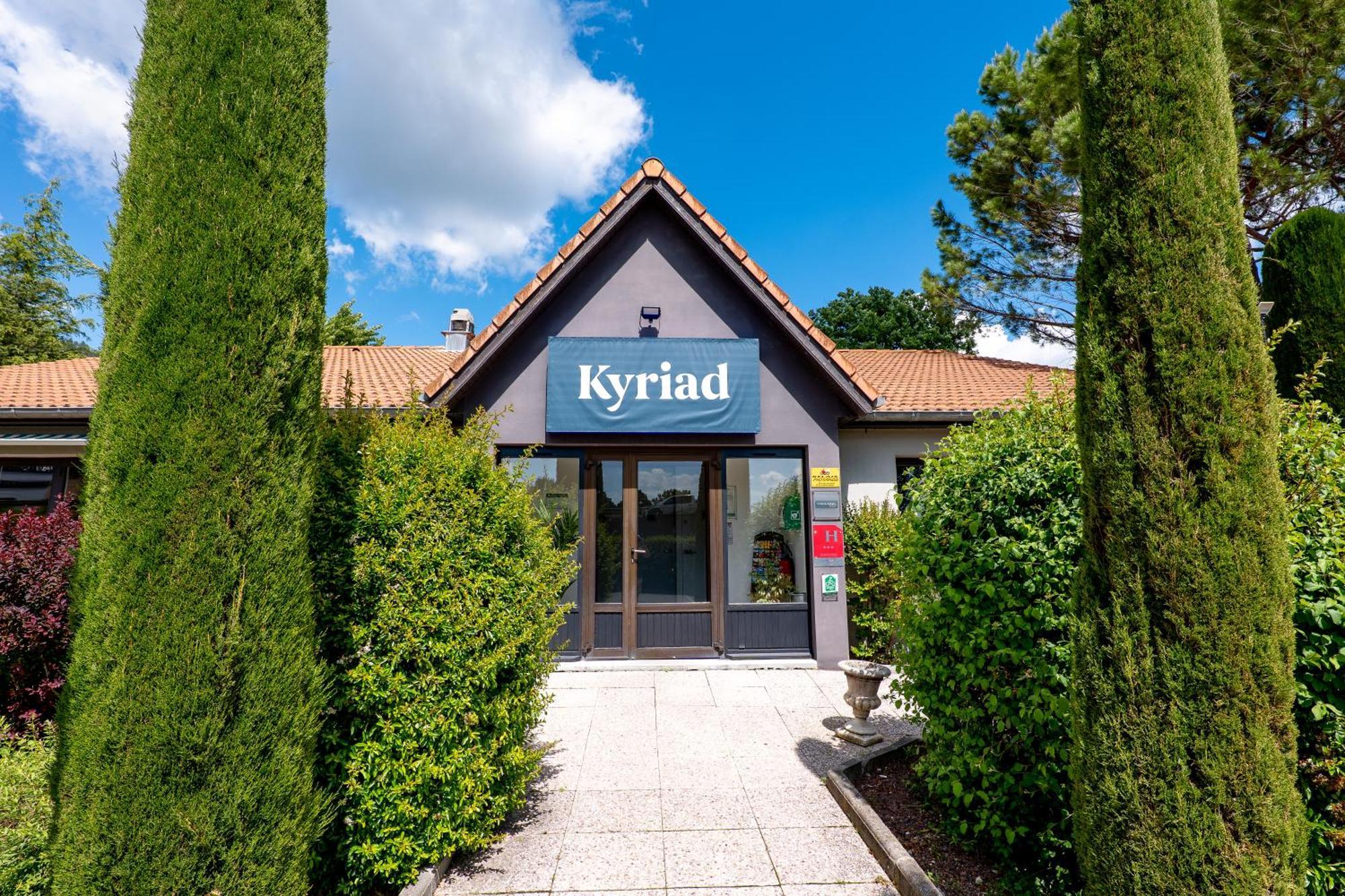 Kyriad Digne-Les-Bains Exterior foto